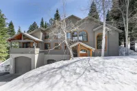 Spacious Living Areas and Stunning Architecture - Elegant Mountain Retreat Hotels near California Historical Landmark 780-6: Transcontinental Railroad in Truckee