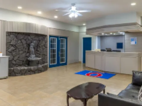 Motel 6 – Cornwall, on Hoteles en Cornwall