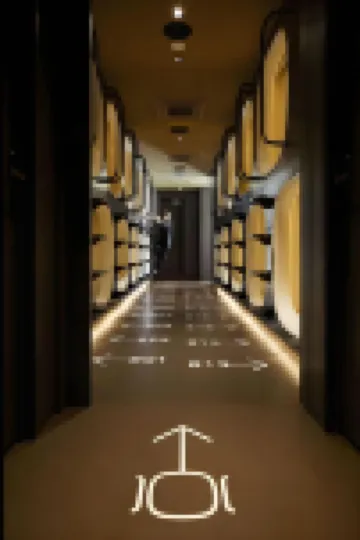 나인 아워스 여성 전용 신주쿠