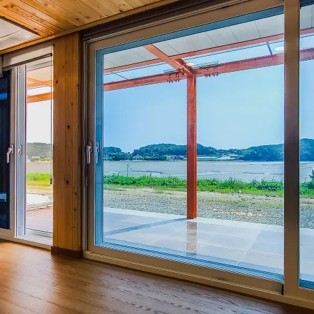 Daebudo Sunstay Отели рядом с достопримечательностью «Загородный клуб Island»