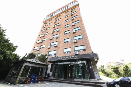 Donghae Maritime Tourism Hotel