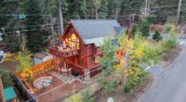 Outdoor Dining, Fireplace & Trails Nearby Cedar Hollow Retreat by Avantstay