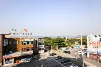 Dangjin Sapgyoho Beach Park Hotels in Dangjin-Si
