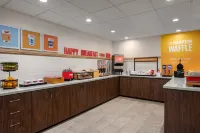 Hampton Inn Columbia Northeast - Fort Jackson - Parkplatz