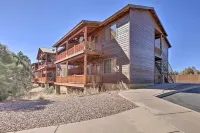 Show Low Condo w/ Grill, Near Lake & Trails! - 3 étoiles