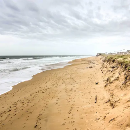 Kitty Hawk Townhome at Sea Dunes - Walk to Beach!