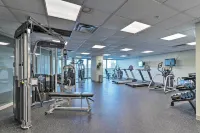 Spacious Biloxi Getaway w/ Pools & Beach Access! - balcón
