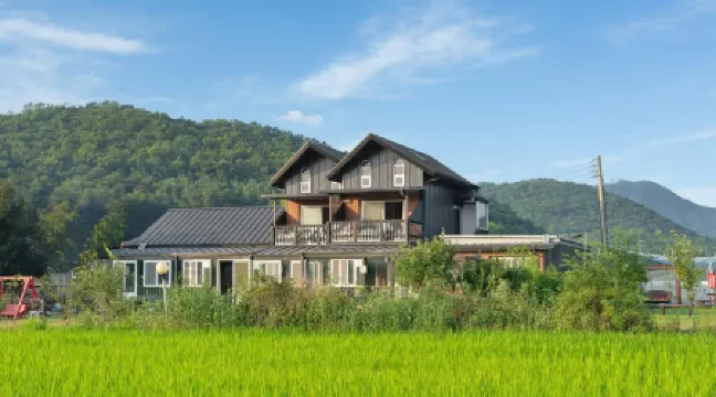 Ganghwado Violent Pension Отели рядом с достопримечательностью «Музей истории Канхва»