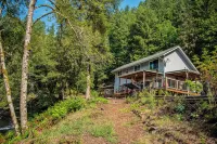 Scenic Views! Riverfront Kalama Home, Pets Welcome - 3-Star