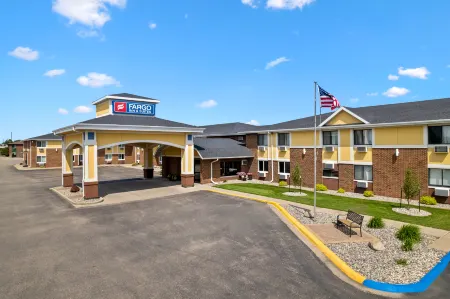 Fargo Inn and Suites