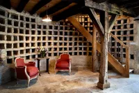 L'Hote Antique - Maison d'Hote- 4 Suites Avec Cuisine