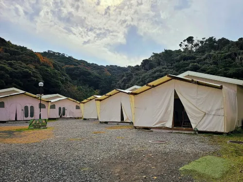 Sloth Glamping Tsushima otelleri