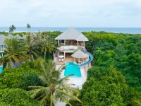 Soneva Jani - Pools