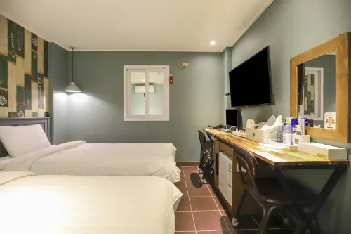 Donghae Byeol Self Check-in Motel Hotels in Donghae-si