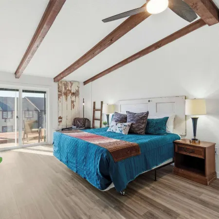 Driftwood Den Condo for 2