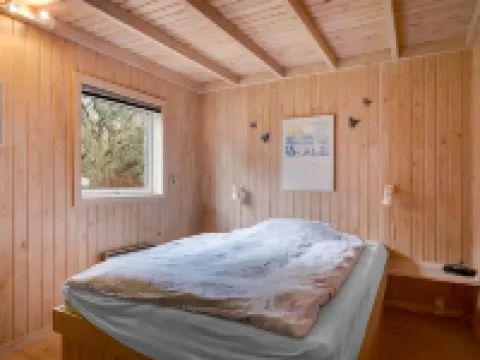 "Anneke" - 2km from the Sea