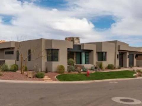 紅色遮陽的1號魅力小屋#24 艾文斯酒店