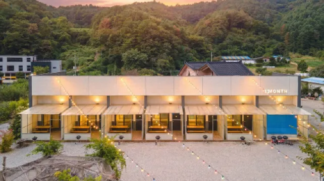 加平葉爾杜達爾温泉旅館&露營