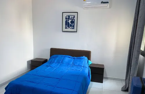 Elegant 2-Bedroom Apartment in Chic Abidjan Neighborhood