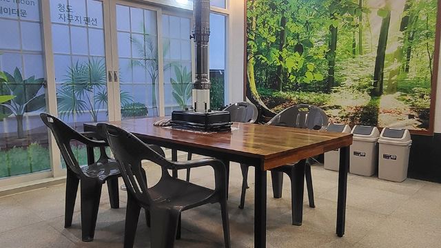 스테이 더 문 자쿠지