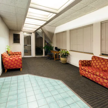 Days Inn by Wyndham Norman