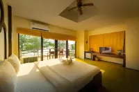 Siam Beach Resort