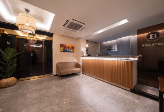 충주 숙소 내부 전경