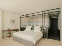 The Telegraph Hotel - The Leading Hotels of the World Hotels near Chugureti