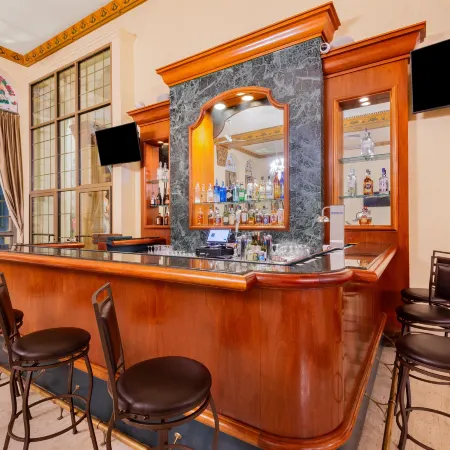 Americus Hotel