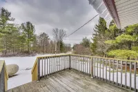 Willard Home On a Working Farm w/ Water Views!