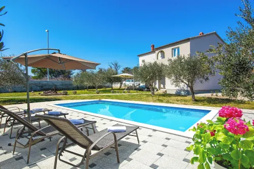 Villa Maar