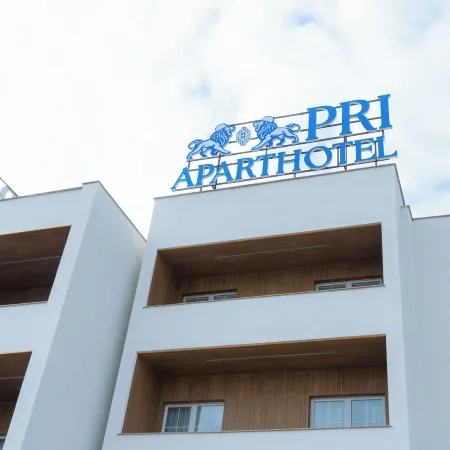 PRI ApartHotel