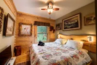 Private Luxury Log Cabin - Balkoner