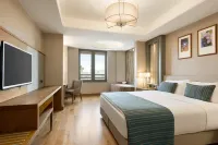 Ramada Hotel & Suites by Wyndham Adana - spa