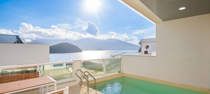 Geoje The Shine Pool Villa Hotels in Geoje-si