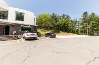 ฮิลเฮาส์ โรงแรม - ที่มีที่จอดรถ