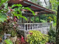 Cabañas Lago Cerro Azul - Lake of Panama - Mountain view