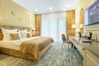 Davo Hotel - 4-Star