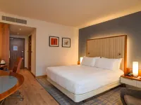 Hilton London Heathrow Airport Terminal 5