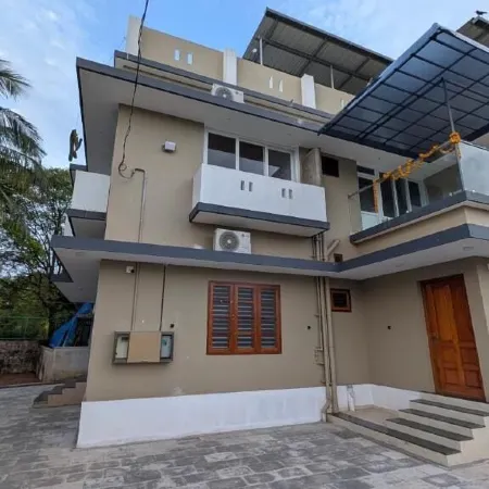 Grand Beach Villa