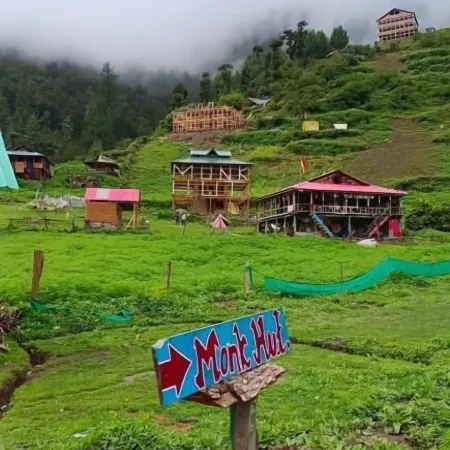 MONK Hut
