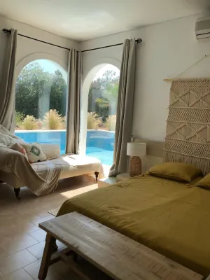 Charming Villa Son Parc