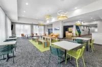 Spark by Hilton Hamburg