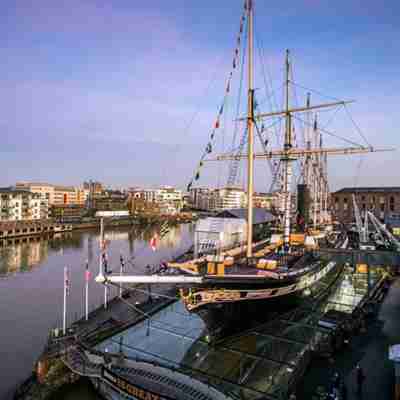 Charming 2-Bedroom Apartment in Vibrant Ashton Gate, Bristol Others