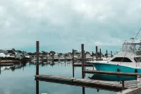 Water Access 5-Bed 2-Bath Retreat - 3-Star