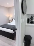 Modern NW Retreat-Banff Access