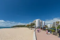 Apartamento familiar con piscina junto a la playa - Kitchen