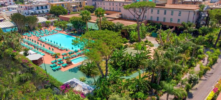 Grand Hotel Delle Terme Re Ferdinando Ξενοδοχεία στην πόλη Ίσκια