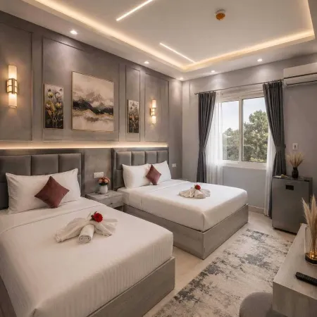 Royal Season Hotel