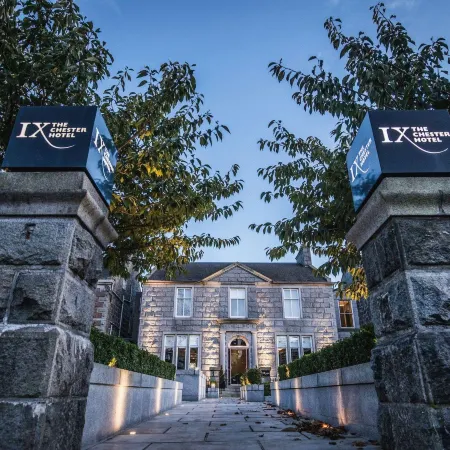 The Chester Hotel Отели рядом с достопримечательностью «Парк Хейзелхед»